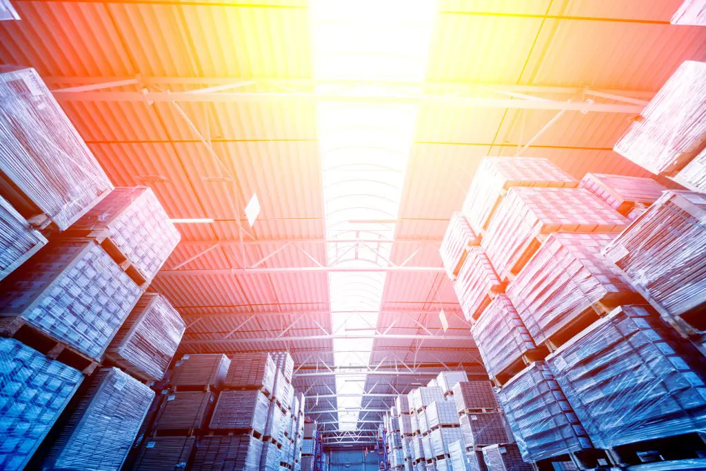 photo of a hot warehouse 