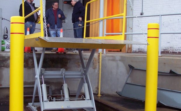 elevating dock