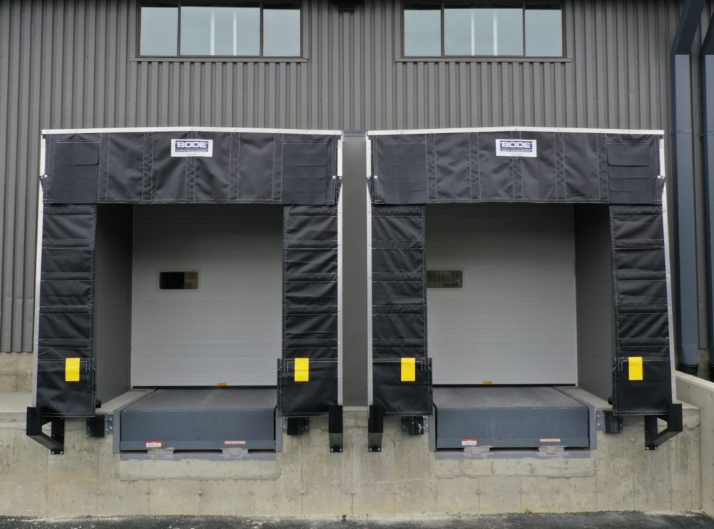 Bode dock seals and shelters