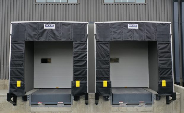 Bode dock seals and shelters