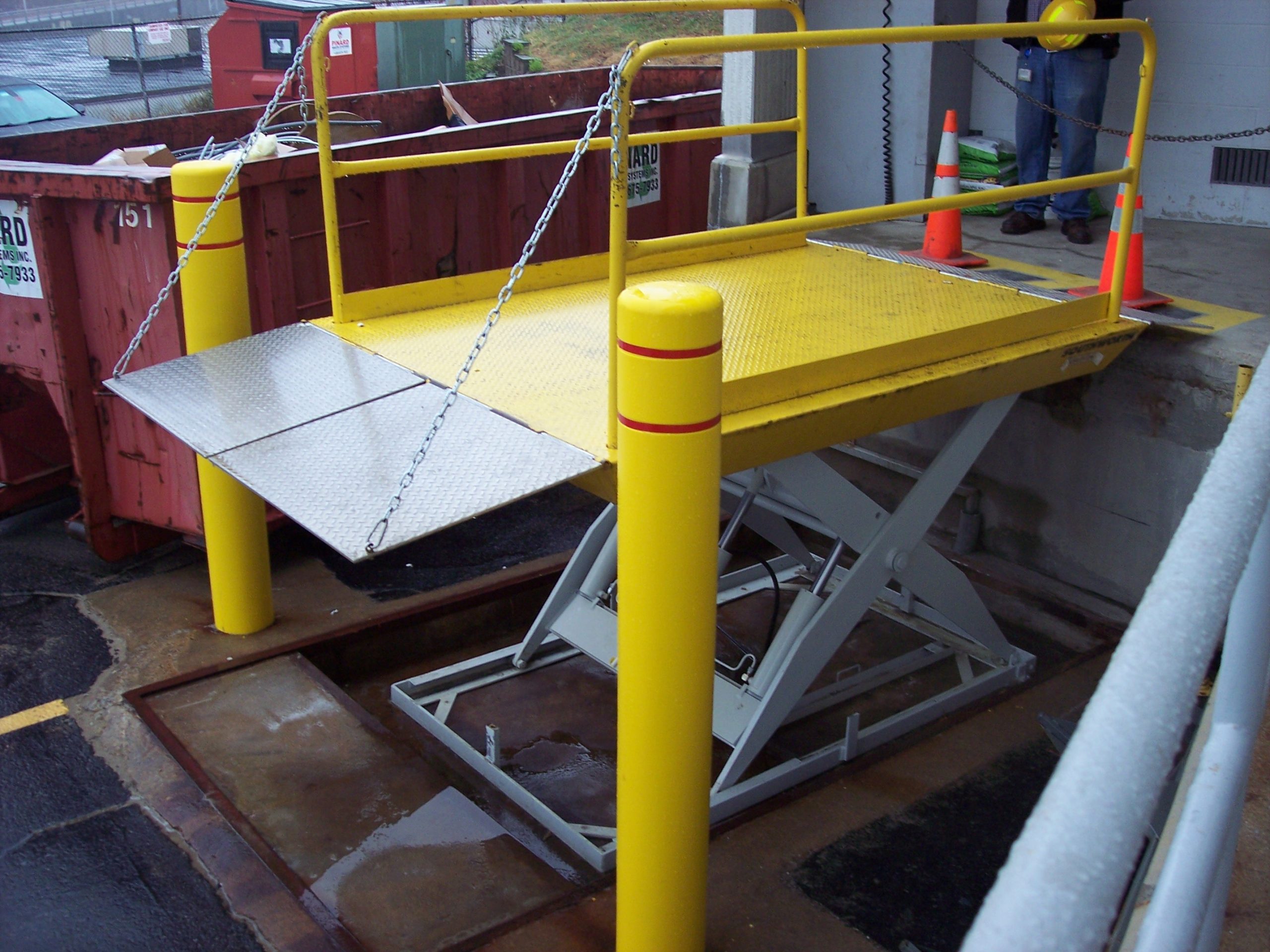 elevating dock